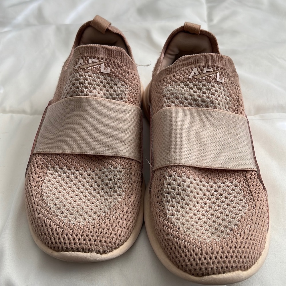 APL girls size 13